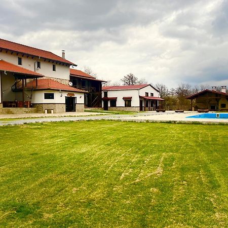 Kesta Za Gosti Melnitsata Hotel Elhovo  Exterior foto