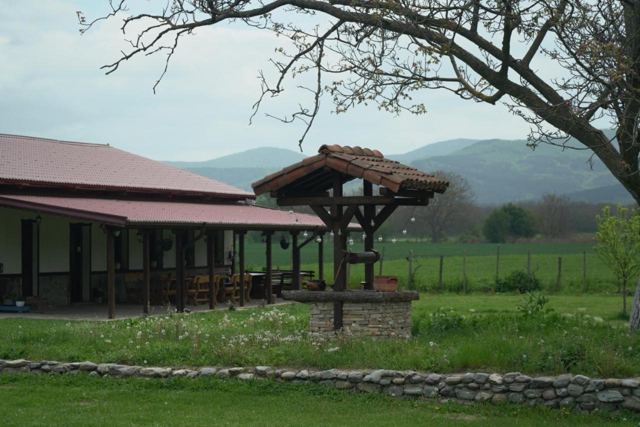 Kesta Za Gosti Melnitsata Hotel Elhovo  Exterior foto