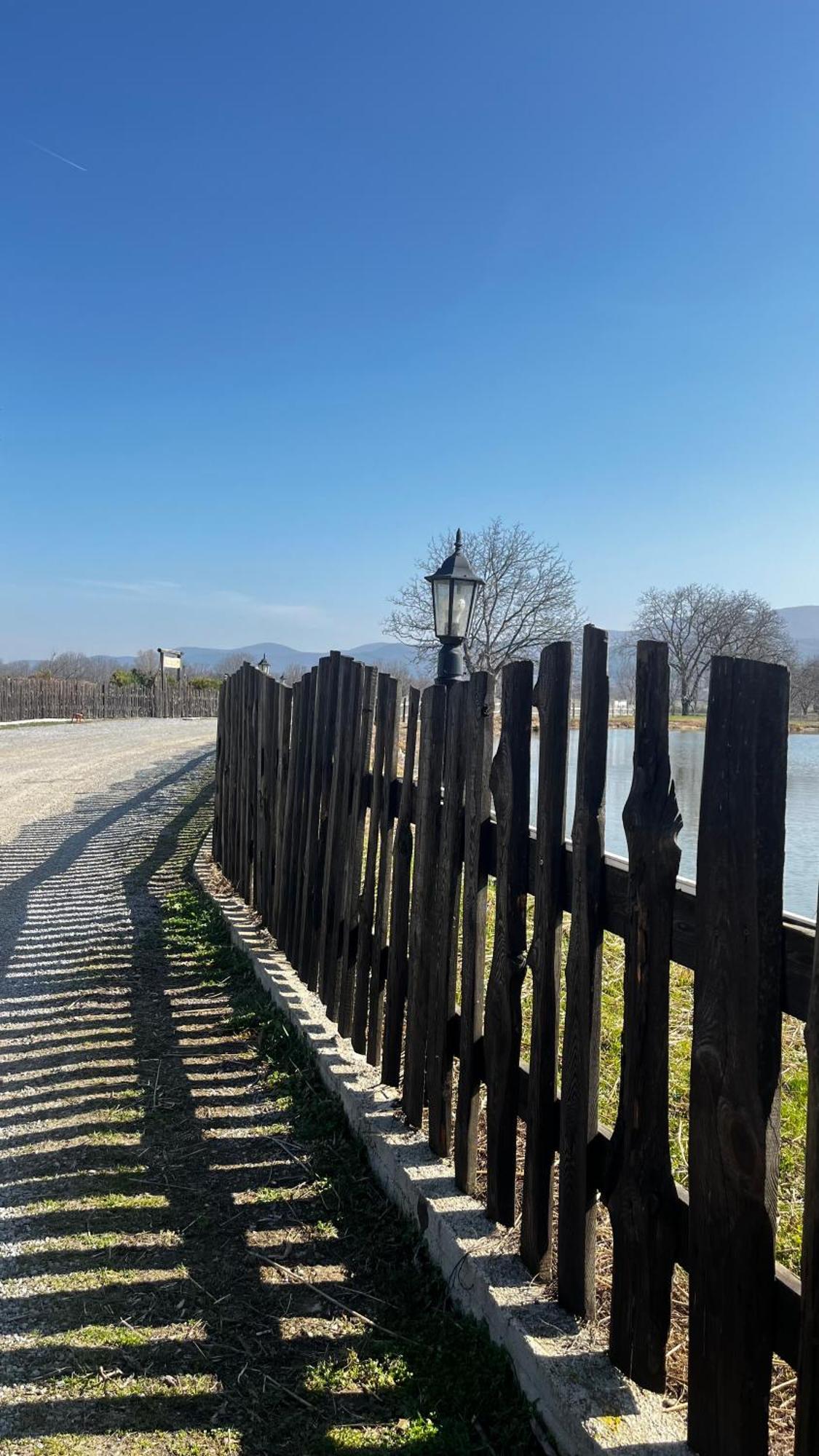 Kesta Za Gosti Melnitsata Hotel Elhovo  Exterior foto